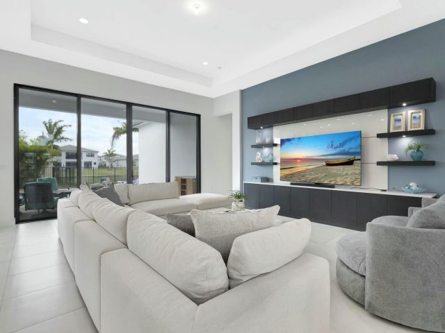 Продажа дома по адресу 8522 Ganton Drive - фото 6644645