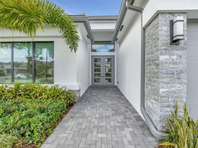 Продажа дома по адресу 8522 Ganton Drive - фото 6644651