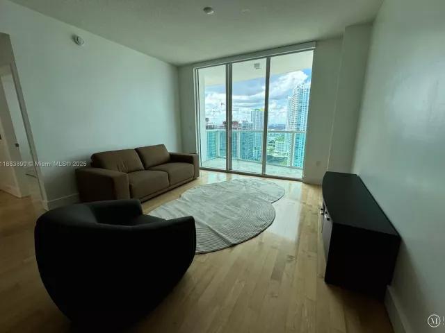 Квартира в аренду номер3817 - фото 6849574