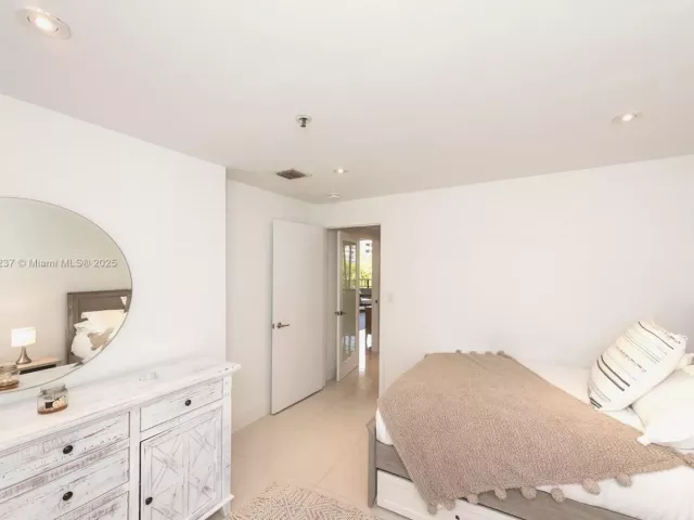 Продажа квартиры #227 - фото 6574405