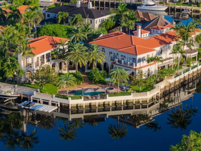 Продажа дома по адресу 799 Sanctuary Drive - фото 6593323