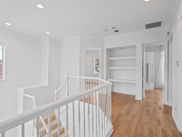 Дом в аренду по адресу 1468 Mariner Way - фото 6737249