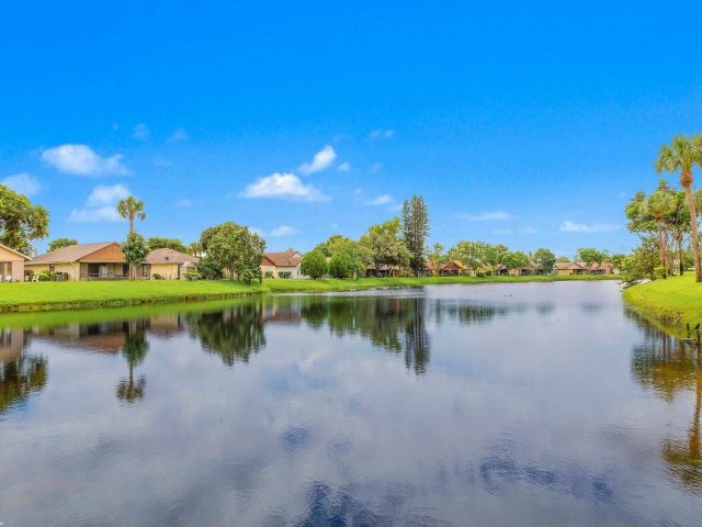 Дом в аренду по адресу 1315 Summit Run Circle - фото 6592330