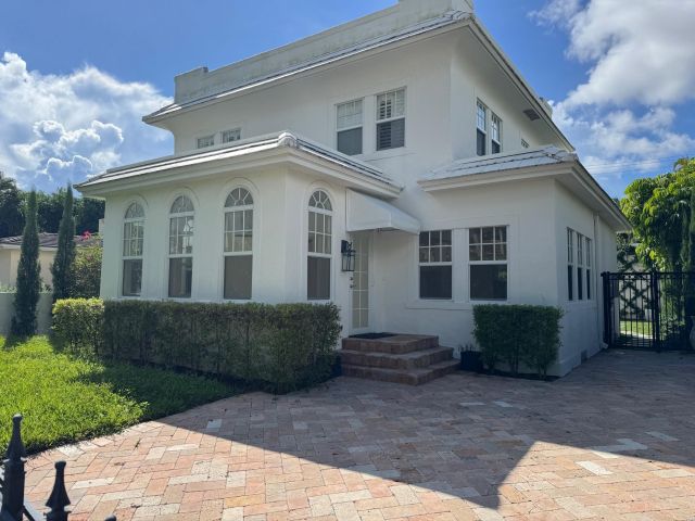 Дом в аренду по адресу 224 10th Street - фото 6592293