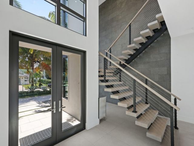 Продажа дома по адресу 933 Allamanda Drive - фото 6639863