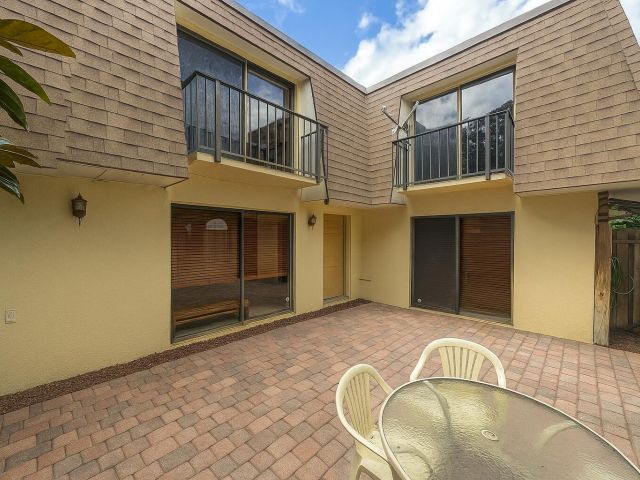 Дом в аренду по адресу 2950 SW 22nd Circle 4a - фото 6595146