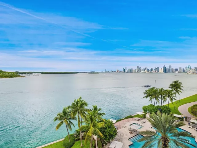 Продажа квартиры #5053 - фото 6599914