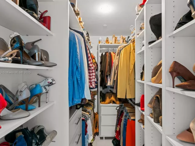 Продажа квартиры #2503 - фото 6607032