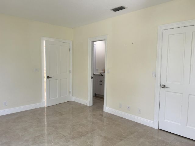 Продажа дома по адресу 6123 Wildcat Run - фото 6631778