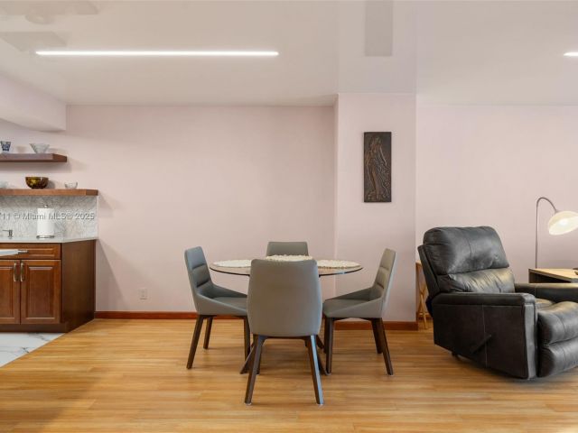 Продажа квартиры #16B - фото 7500147