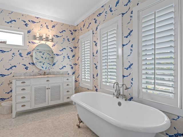 Продажа дома по адресу 235 Greymon Drive - фото 6631366