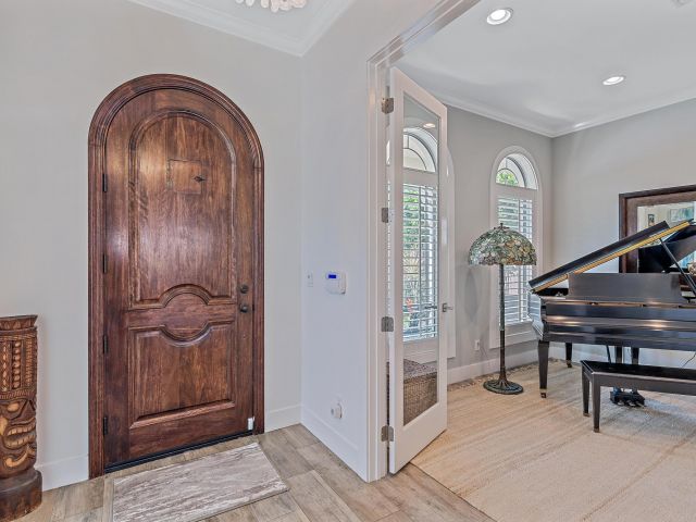 Продажа дома по адресу 235 Greymon Drive - фото 6631380