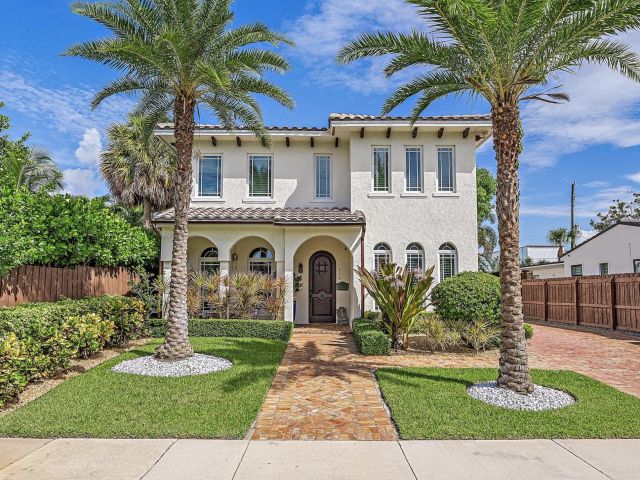 Продажа дома по адресу 235 Greymon Drive - фото 6631382