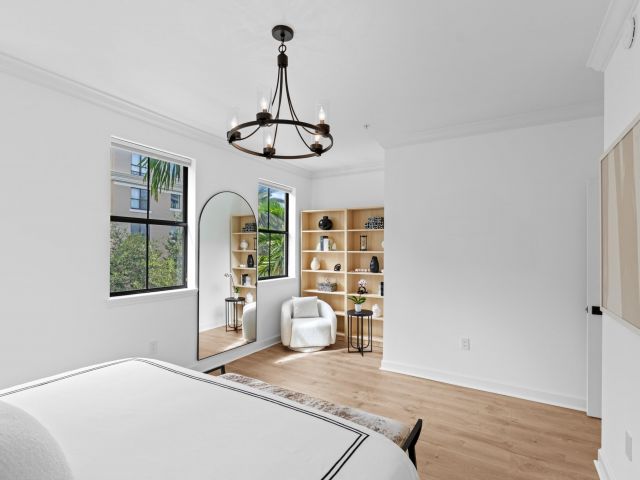 Дом в аренду по адресу 687 Hibiscus Street - фото 6592179