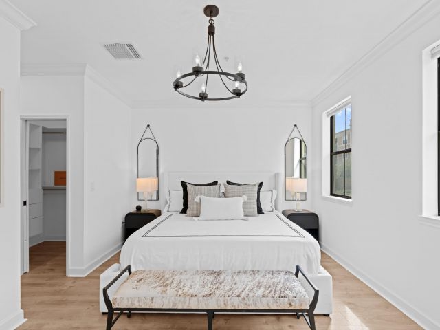 Дом в аренду по адресу 687 Hibiscus Street - фото 6592180