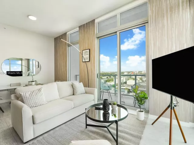 Продажа квартиры # - фото 6577540