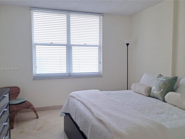 Квартира в аренду номер1021 - фото 6578435