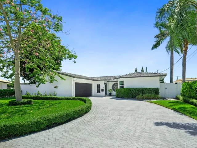 Дом в аренду по адресу 2830 NE 56 ct - фото 6611660