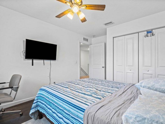 Дом в аренду по адресу 4111 Plum Tree Lane - фото 6578471