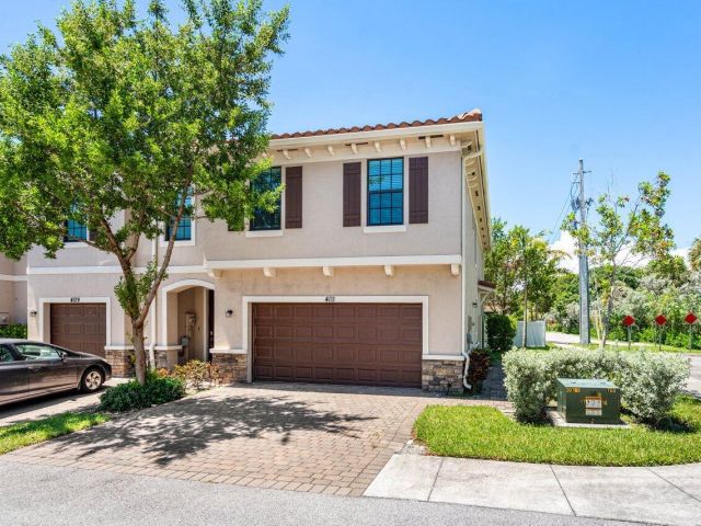 Дом в аренду по адресу 4111 Plum Tree Lane - фото 6578485