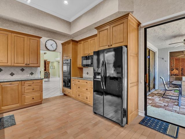 Дом в аренду по адресу 10122 Spyglass Way - фото 6593384