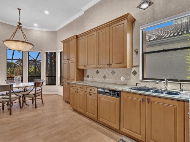 Дом в аренду по адресу 10122 Spyglass Way - фото 6593389