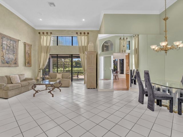 Дом в аренду по адресу 10122 Spyglass Way - фото 6593391