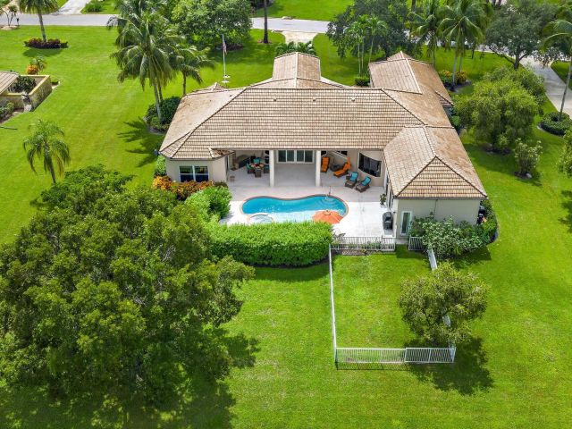 Продажа дома по адресу 8905 Marlamoor Lane - фото 6605366