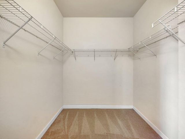 Дом в аренду по адресу 9480 SW 171st Avenue - фото 6627463