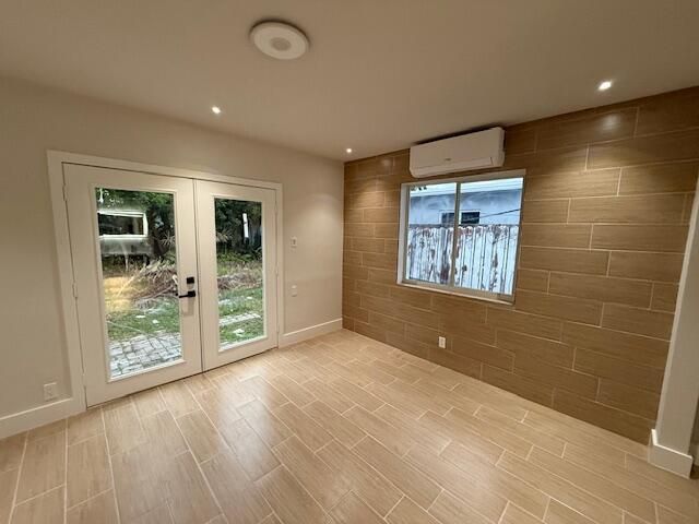 Дом в аренду по адресу 1449 SE 8th Street - фото 6579245