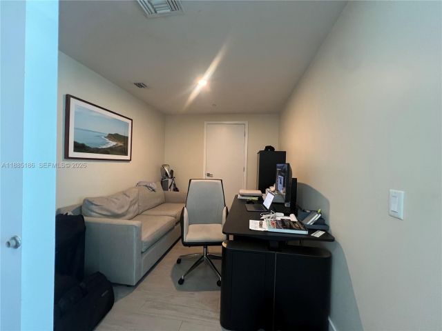 Продажа квартиры #2206 - фото 6580754