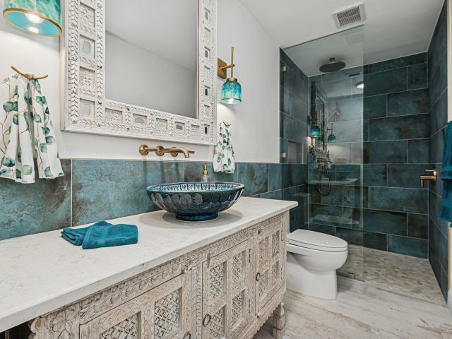 Продажа дома по адресу 8 Woodbrook Circle - фото 6634250