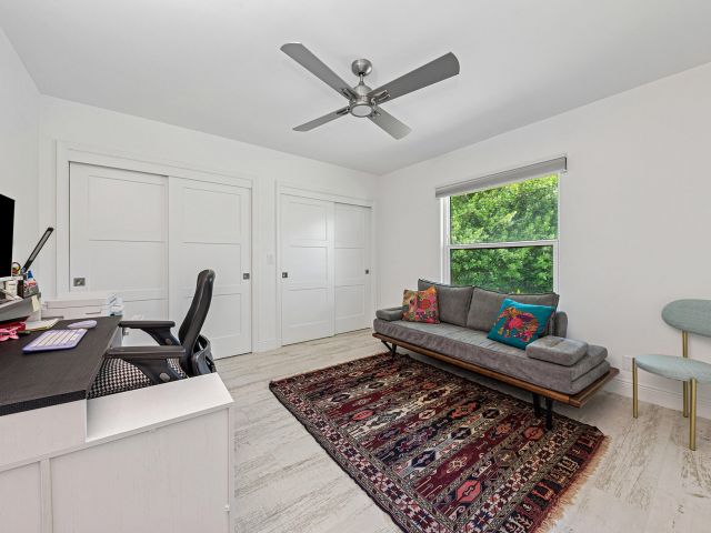 Продажа дома по адресу 8 Woodbrook Circle - фото 6634251