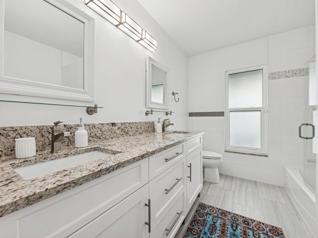 Продажа дома по адресу 8 Woodbrook Circle - фото 6634252