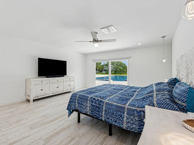 Продажа дома по адресу 8 Woodbrook Circle - фото 6634255