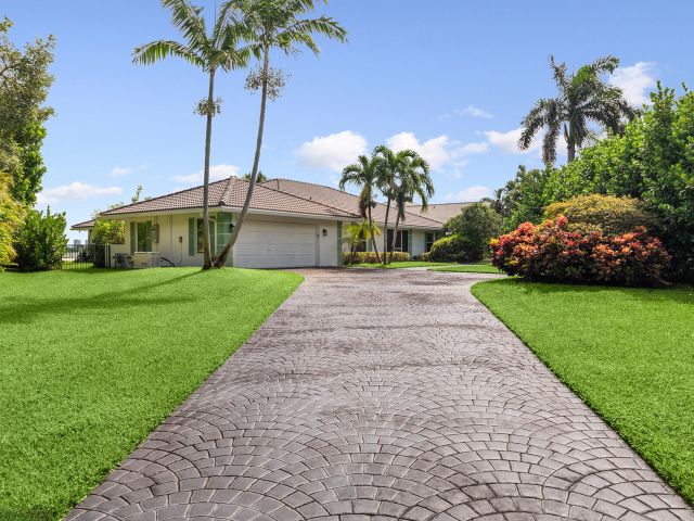 Продажа дома по адресу 8 Woodbrook Circle - фото 6634265