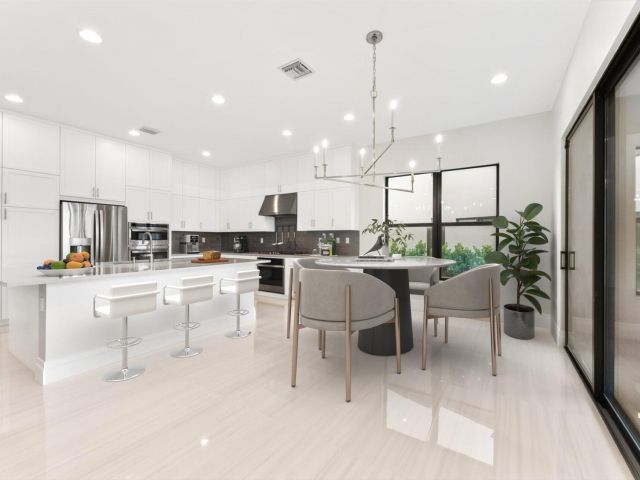 Продажа дома по адресу 20107 Pacific Dunes Drive - фото 6593246