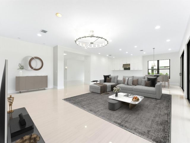 Продажа дома по адресу 20107 Pacific Dunes Drive - фото 6593249