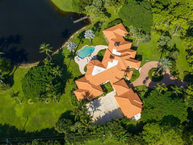 Продажа дома по адресу 6003 Le Lac Road - фото 6593027