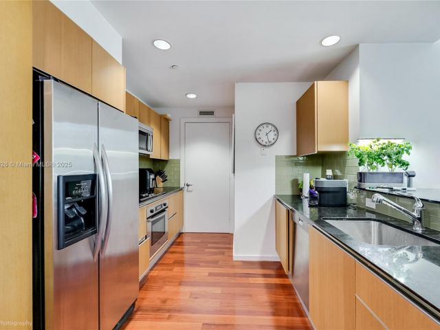 Продажа квартиры #1203 - фото 6583046