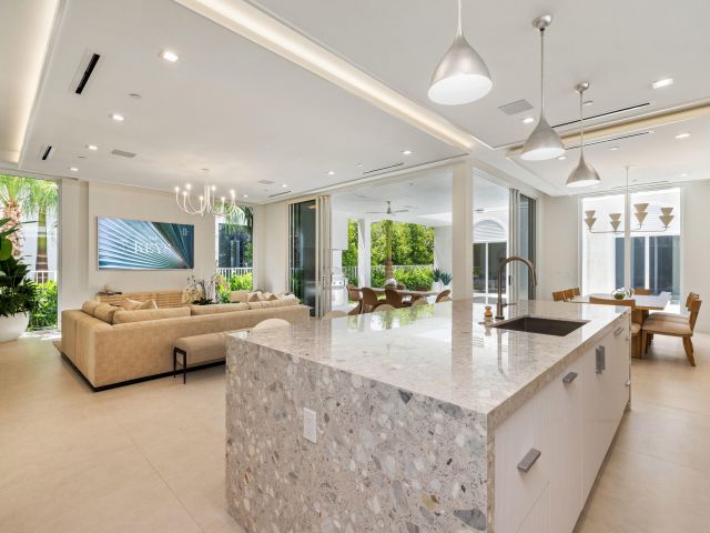 Продажа дома по адресу 812 Palm Trail - фото 6678569