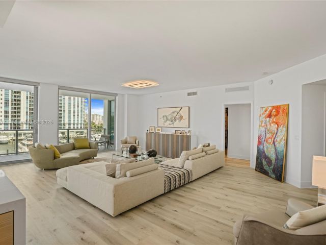 Продажа квартиры #401 - фото 6599747