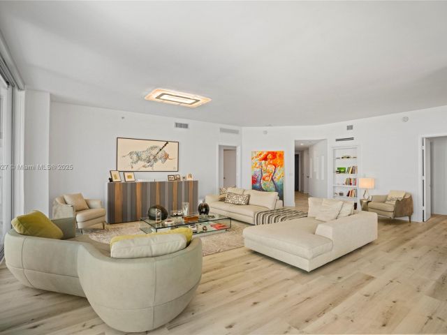 Продажа квартиры #401 - фото 6599748