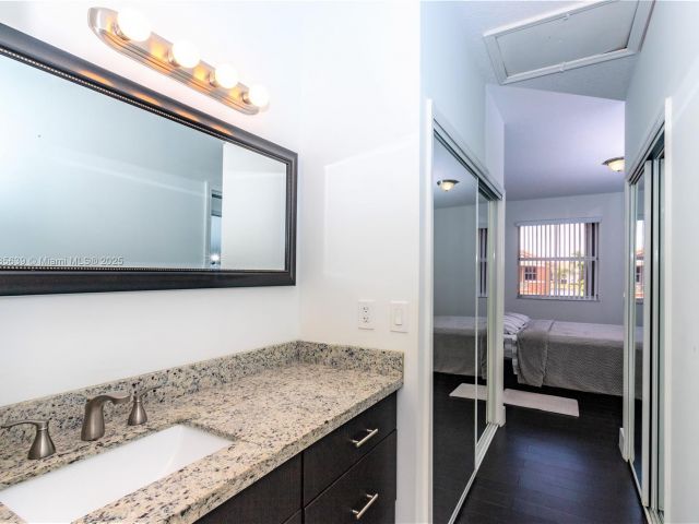 Дом в аренду по адресу 6202 NW 116th Ave 449 - фото 7437623