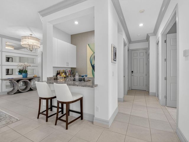 Дом в аренду по адресу 16726 Picardy Way - фото 6595029