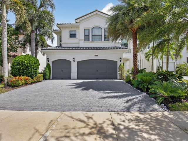 Дом в аренду по адресу 16726 Picardy Way - фото 6595037