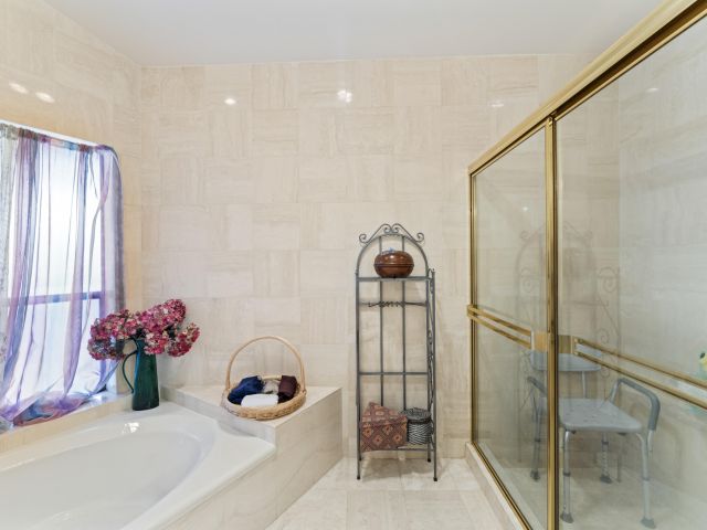 Продажа дома по адресу 22584 Esplanada Circle W - фото 6650261