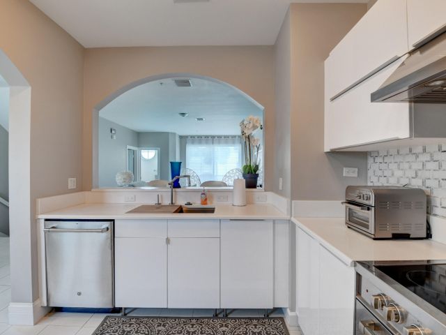 Дом в аренду по адресу 71 NW 4th Avenue - фото 6594945