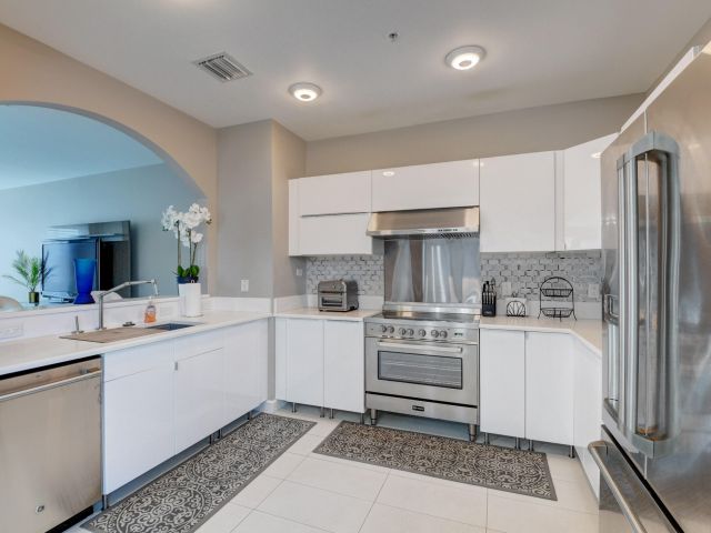 Дом в аренду по адресу 71 NW 4th Avenue - фото 6594946