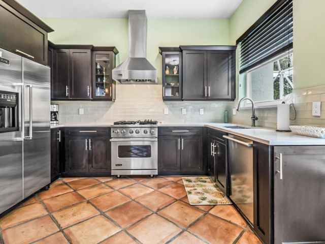 Продажа дома по адресу 8384 Heritage Club Drive - фото 6615251